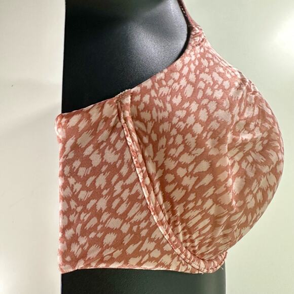 Victoria's Secret Women's 32DD Tan Beige Lined Perfect Coverage Bra Underwire - Picture 2 of 8